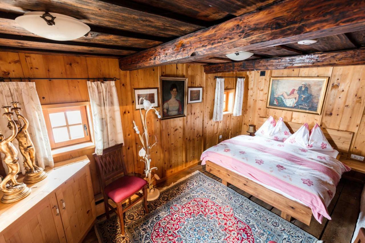 Napoleonvilla Ferienhaus Fuer Kreative Auszeiten Rennweg am Katschberg ภายนอก รูปภาพ