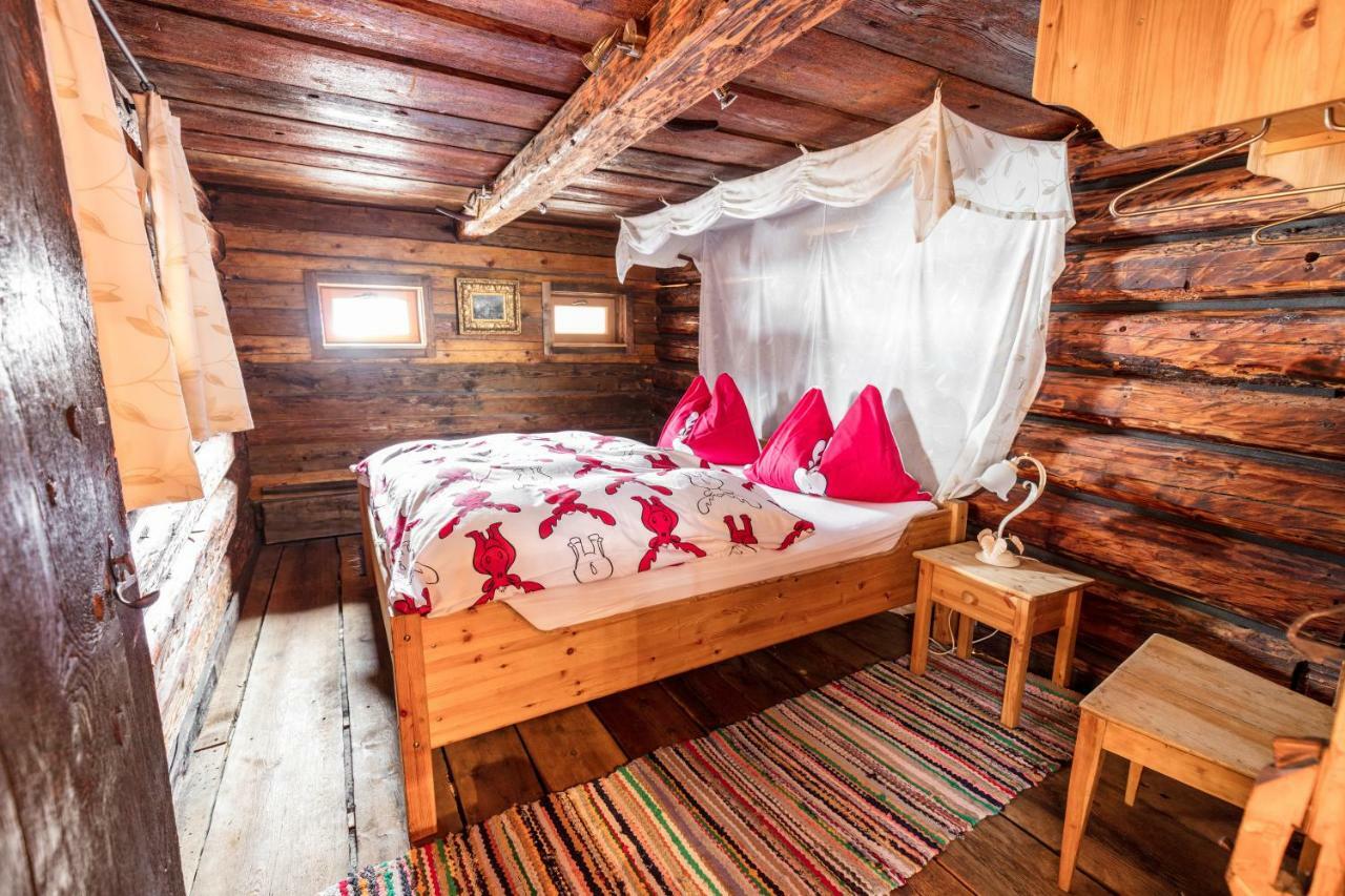 Napoleonvilla Ferienhaus Fuer Kreative Auszeiten Rennweg am Katschberg ภายนอก รูปภาพ