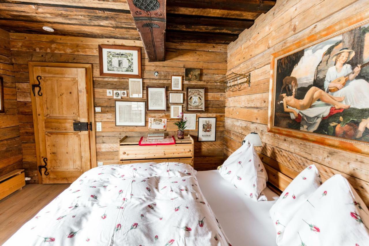 Napoleonvilla Ferienhaus Fuer Kreative Auszeiten Rennweg am Katschberg ภายนอก รูปภาพ